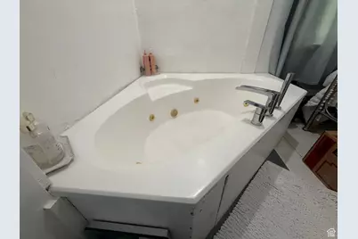 322 N 400 W, Malad City, ID 83252 - Photo 5