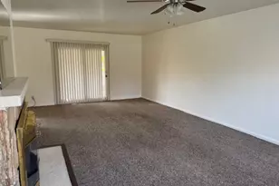 4600 S Creekview Dr, Murray, UT 84107 - Photo 3