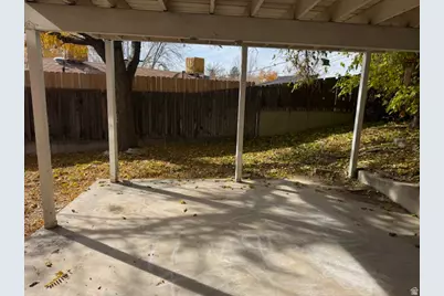 4600 S Creekview Dr, Murray, UT 84107 - Photo 33