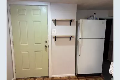 4600 S Creekview Dr, Murray, UT 84107 - Photo 23