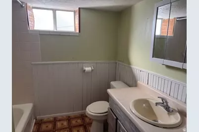 4600 S Creekview Dr, Murray, UT 84107 - Photo 27