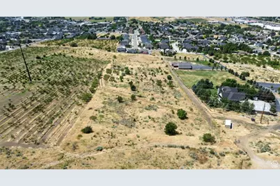 165 E 1600 S, Perry, UT 84302 - Photo 7