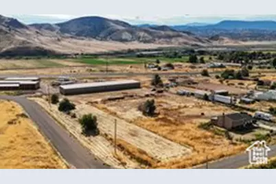 2220 N State St #14, Sigurd, UT 84657 - Photo 13