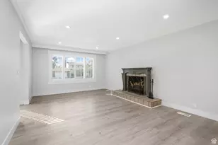 8965 S Quail Run Dr E, Sandy, UT 84093 - Photo 15