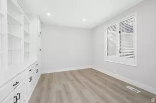 8965 S Quail Run Dr E, Sandy, UT 84093 - Photo 23