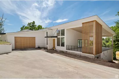 2662 E Comanche Dr, Salt Lake City, UT 84108 - Photo 3