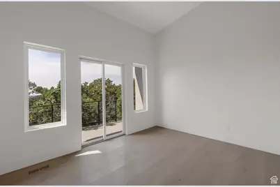 2662 E Comanche Dr, Salt Lake City, UT 84108 - Photo 33