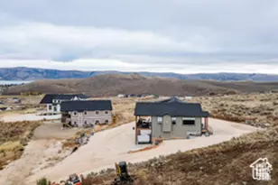 388 W Cricket Circle, Garden City, UT 84028 - Photo 5