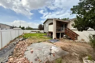 5242 S Hamlet Cir, Kearns, UT 84118 - Photo 33