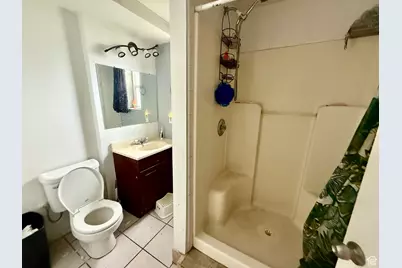 5242 S Hamlet Cir, Kearns, UT 84118 - Photo 17