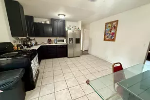 5242 S Hamlet Cir, Kearns, UT 84118 - Photo 7