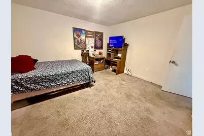 5242 S Hamlet Cir, Kearns, UT 84118 - Photo 29