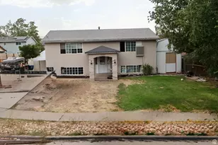 5242 S Hamlet Cir, Kearns, UT 84118 - Photo 1