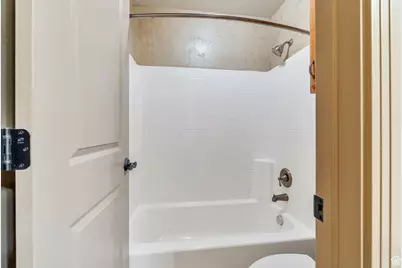 415 S 650 E, Orem, UT 84097 - Photo 27