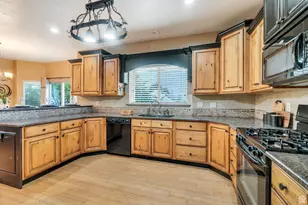 415 S 650 E, Orem, UT 84097 - Photo 9