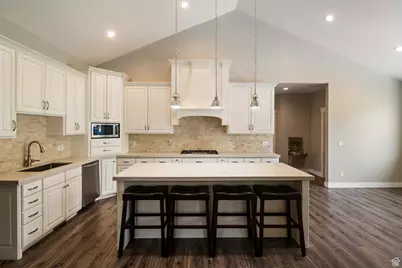 873 S 250 E, Santaquin, UT 84655 - Photo 5