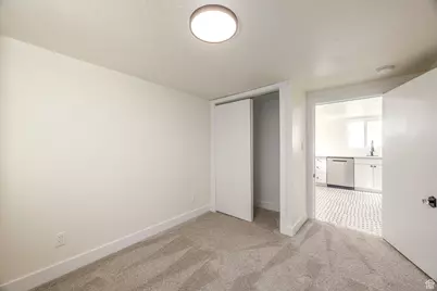 676 S 200 W, Salt Lake City, UT 84101 - Photo 35