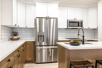 676 S 200 W, Salt Lake City, UT 84101 - Photo 13