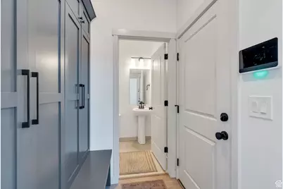 942 S 750 W, American Fork, UT 84003 - Photo 5