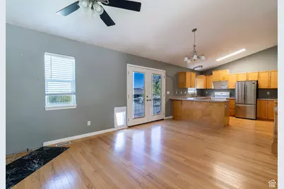 423 N 200 W, Smithfield, UT 84335 - Photo 3