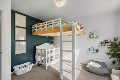 1027 E Sara Ln S, Ogden, UT 84404 - Photo 17