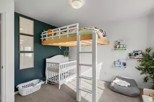 1027 E Sara Ln S, Ogden, UT 84404 - Photo 17