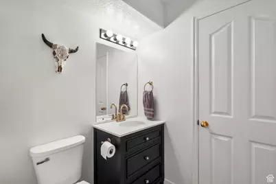 1027 E Sara Ln S, Ogden, UT 84404 - Photo 19