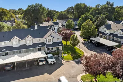 1027 E Sara Ln S, Ogden, UT 84404 - Photo 3