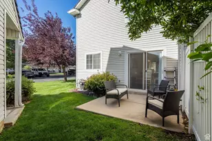 1027 E Sara Ln S, Ogden, UT 84404 - Photo 21