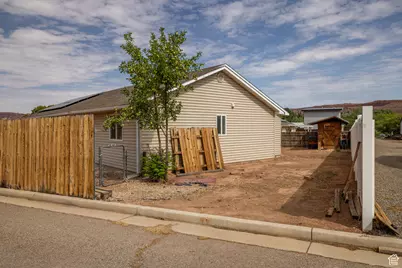 1065 Bowling Alley Ln, Moab, UT 84532 - Photo 31