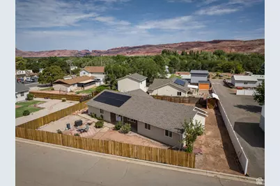 1065 Bowling Alley Ln, Moab, UT 84532 - Photo 37