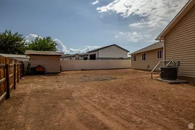 1065 Bowling Alley Ln, Moab, UT 84532 - Photo 33