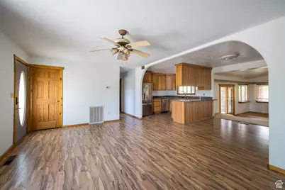 709 W Bartlett Cir, Moab, UT 84532 - Photo 5