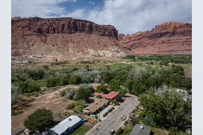 709 W Bartlett Cir, Moab, UT 84532 - Photo 21