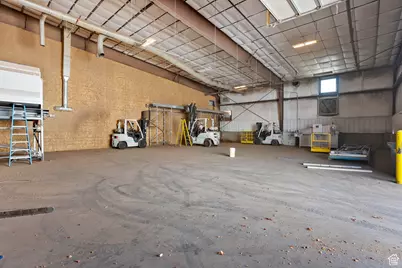 848 S 2000 W, Syracuse, UT 84075 - Photo 15