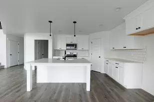 1044 N 3620 W, Lehi, UT 84043 - Photo 7