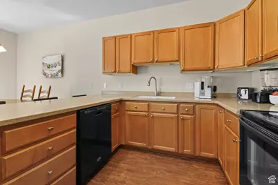 8858 S Willow Wood Way W, West Jordan, UT 84088 - Photo 9