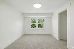 325 W 300 N, Hyrum, UT 84319 - Photo 27