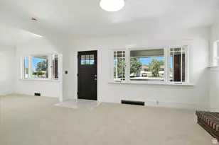 325 W 300 N, Hyrum, UT 84319 - Photo 9