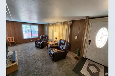 5071 S Escondido St E, Salt Lake City, UT 84117 - Photo 7