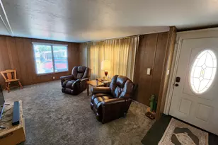 5071 S Escondido St E, Salt Lake City, UT 84117 - Photo 7