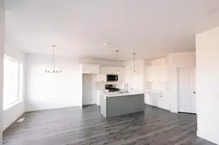 822 N Pugh Ln, Saratoga Springs, UT 84045 - Photo 7