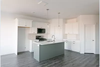 822 N Pugh Ln #932, Saratoga Springs, UT 84045 - Photo 5