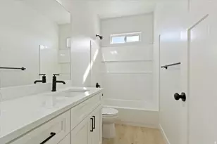 20 E 200 S, Santaquin, UT 84655 - Photo 25