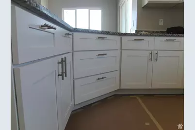 20 E 200 S, Santaquin, UT 84655 - Photo 9