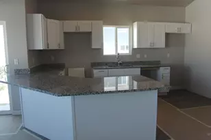 20 E 200 S, Santaquin, UT 84655 - Photo 5