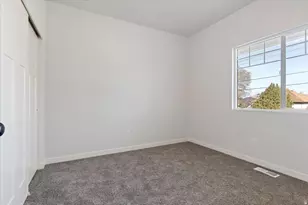 20 E 200 S, Santaquin, UT 84655 - Photo 27