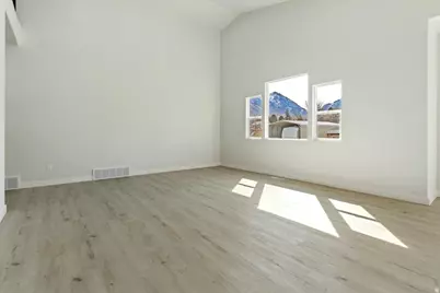 20 E 200 S, Santaquin, UT 84655 - Photo 7