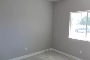 20 E 200 S, Santaquin, UT 84655 - Photo 29