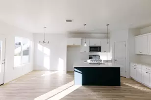 2943 N Red Velvet Ln, Saratoga Springs, UT 84045 - Photo 3